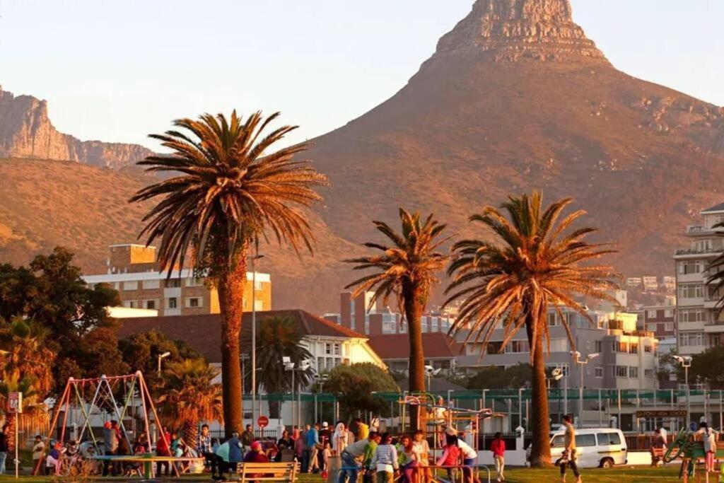 Unique Close To Promenade Cape Town