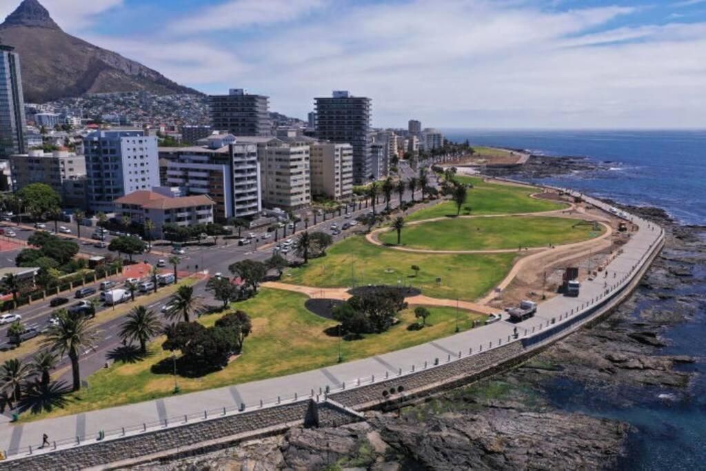 Unique Close To Promenade